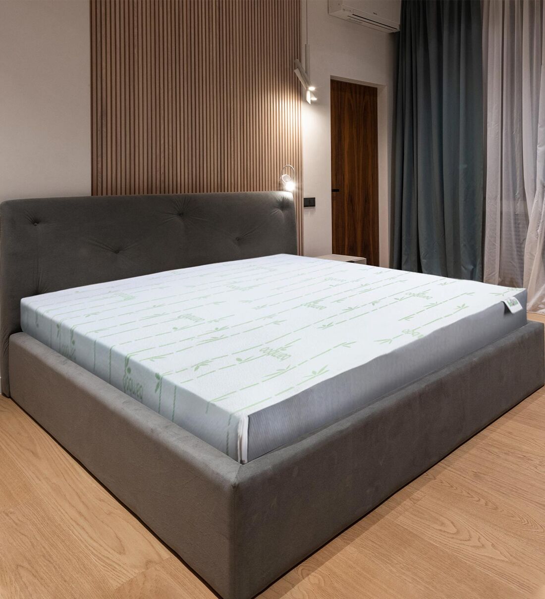 Buy Duplay 6 Inch HR Foam With Bamboo Fabric Reversible & Zipper Cover Queen Size Mattress By