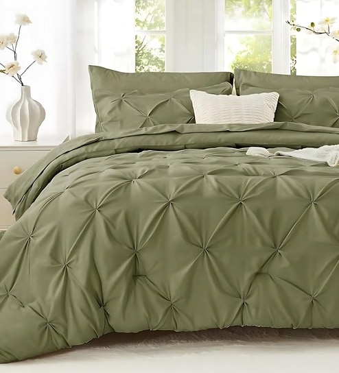 Dune Pin Tuck Winter Comforter And Pillow Shams