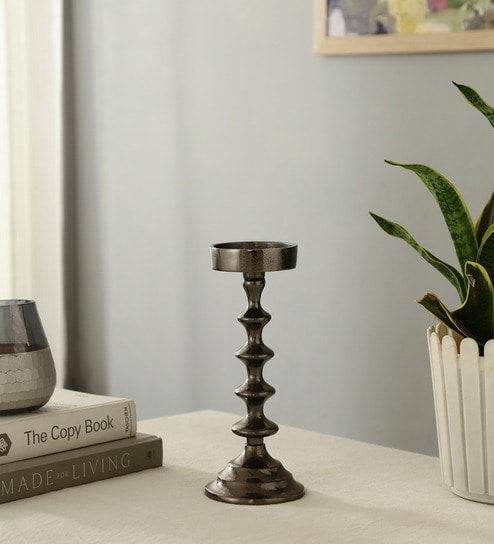 Ebon Whisper Black Candle Holders