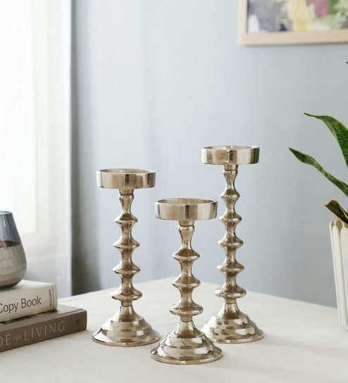 Ebon Whisper Candle Holders Set Of 3 In Silver