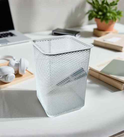Ecru White Square Metal Mesh Pen Stand