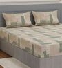 Green PaTChwork 180 TC Cotton King Sized Bedsheet With 2 Pillow Covers