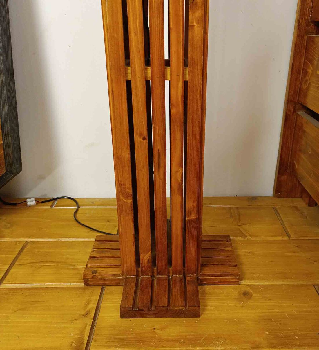 Folding Table Legs?  Folding table legs, Old wood floors, Woodworking lamp