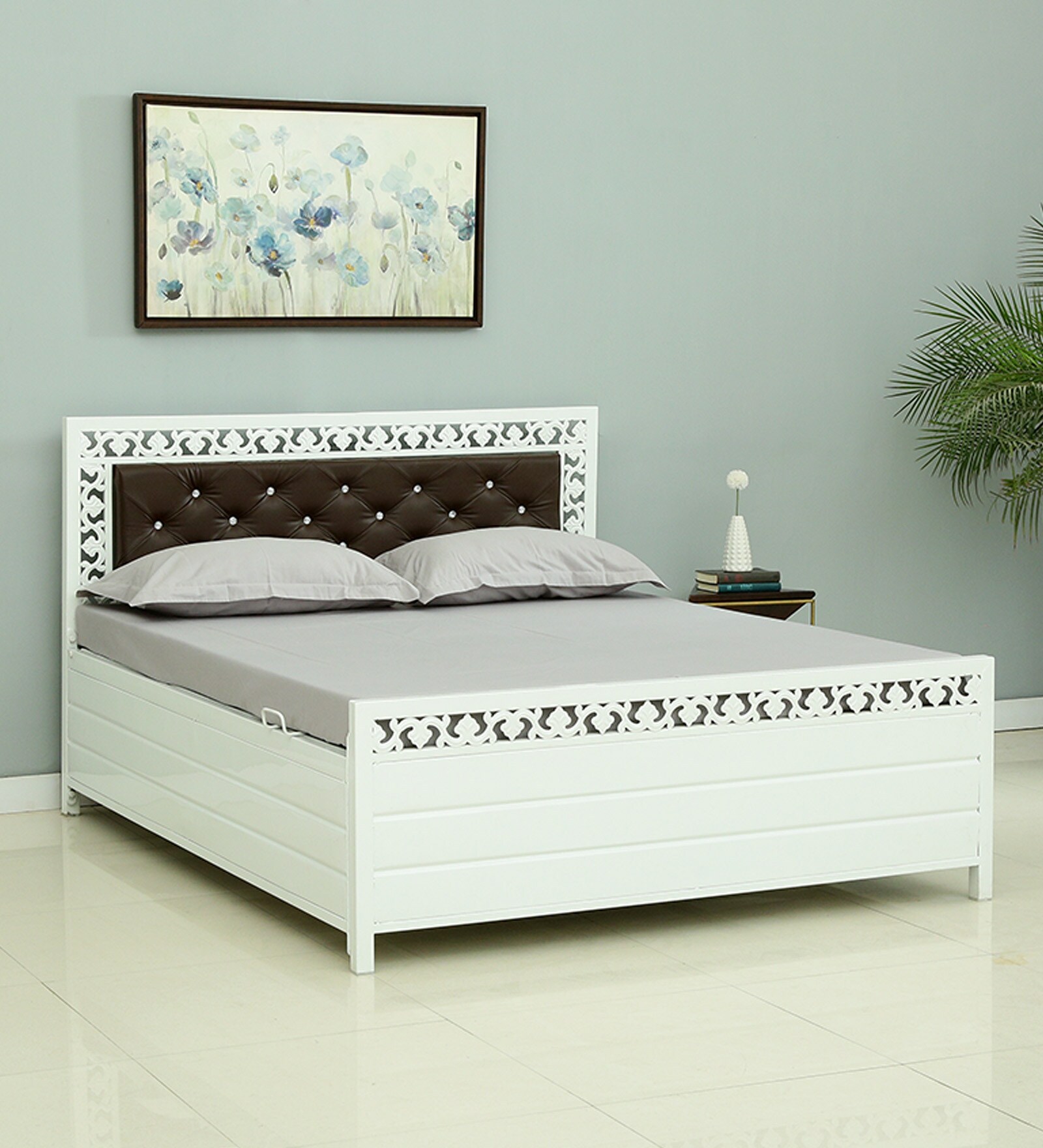 Buy Jefferson Metal Queen Size Bed With Hydraulic Storage In White