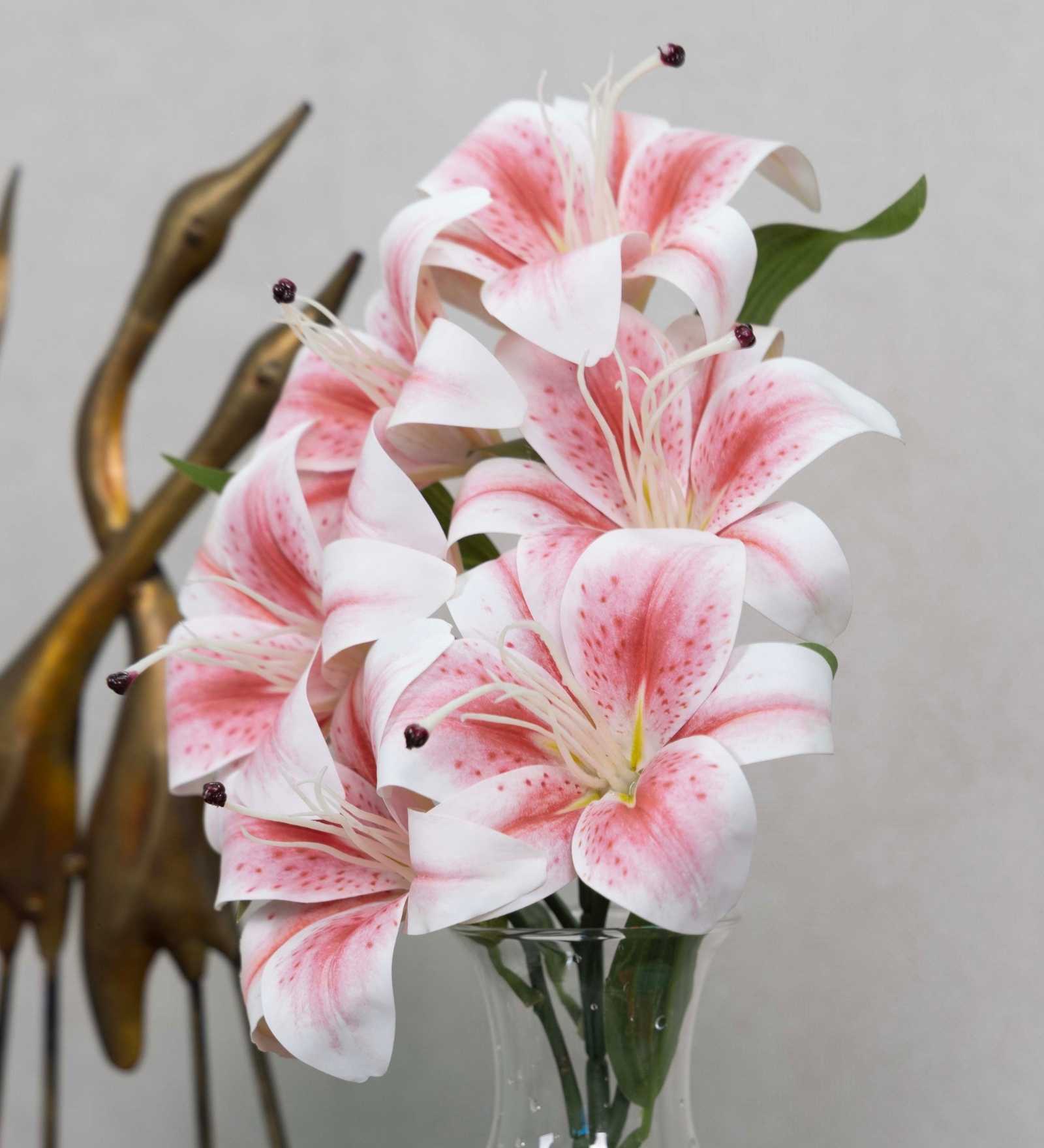Elegant Artificial Lily Flower Bunch with 6 Flower Heads (Pink) Elegant Artificial Lily Flower Bunch with 6 Flower Heads (Pink)