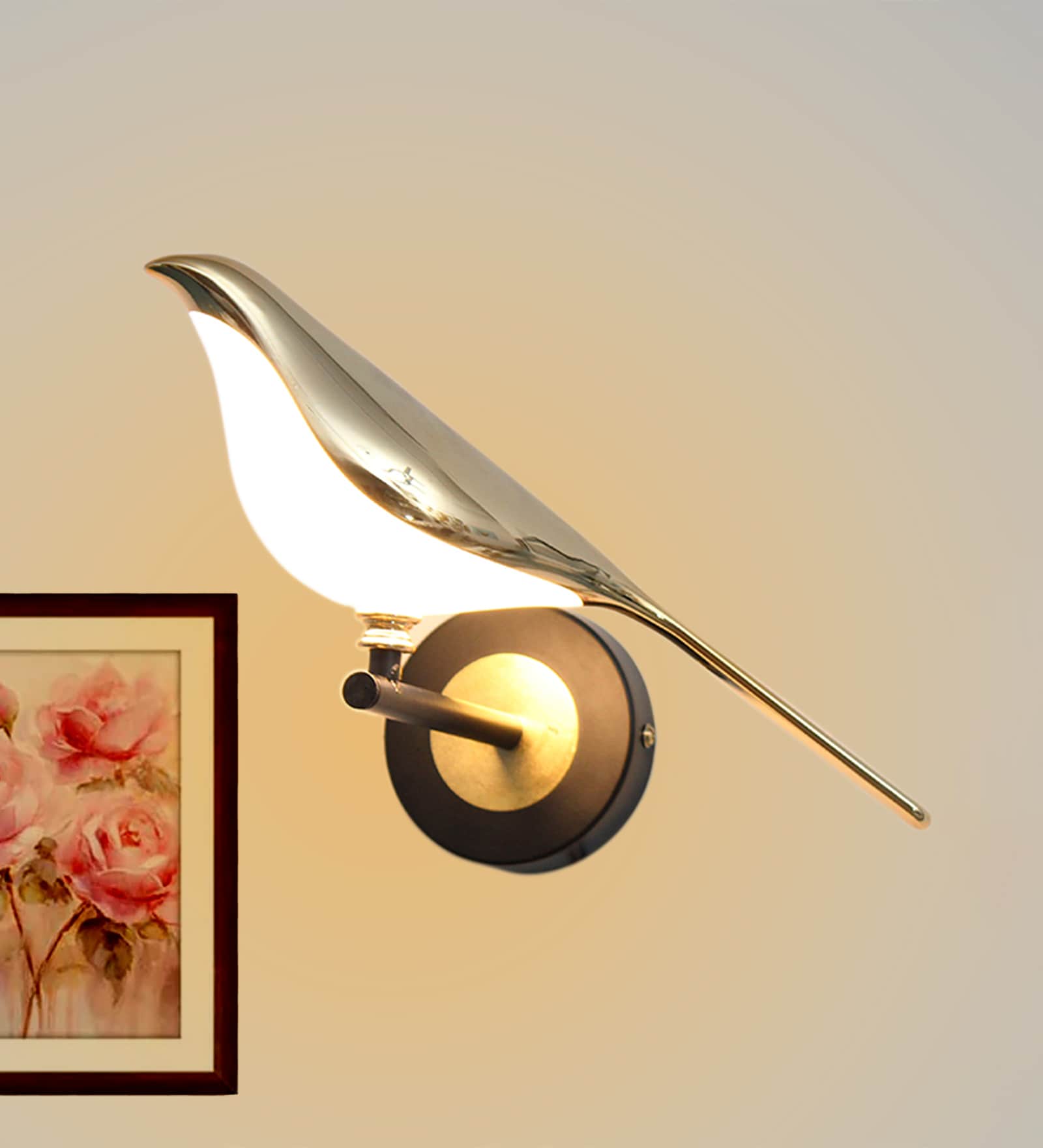 Elegant Golden Bird-Shaped Wall Light
