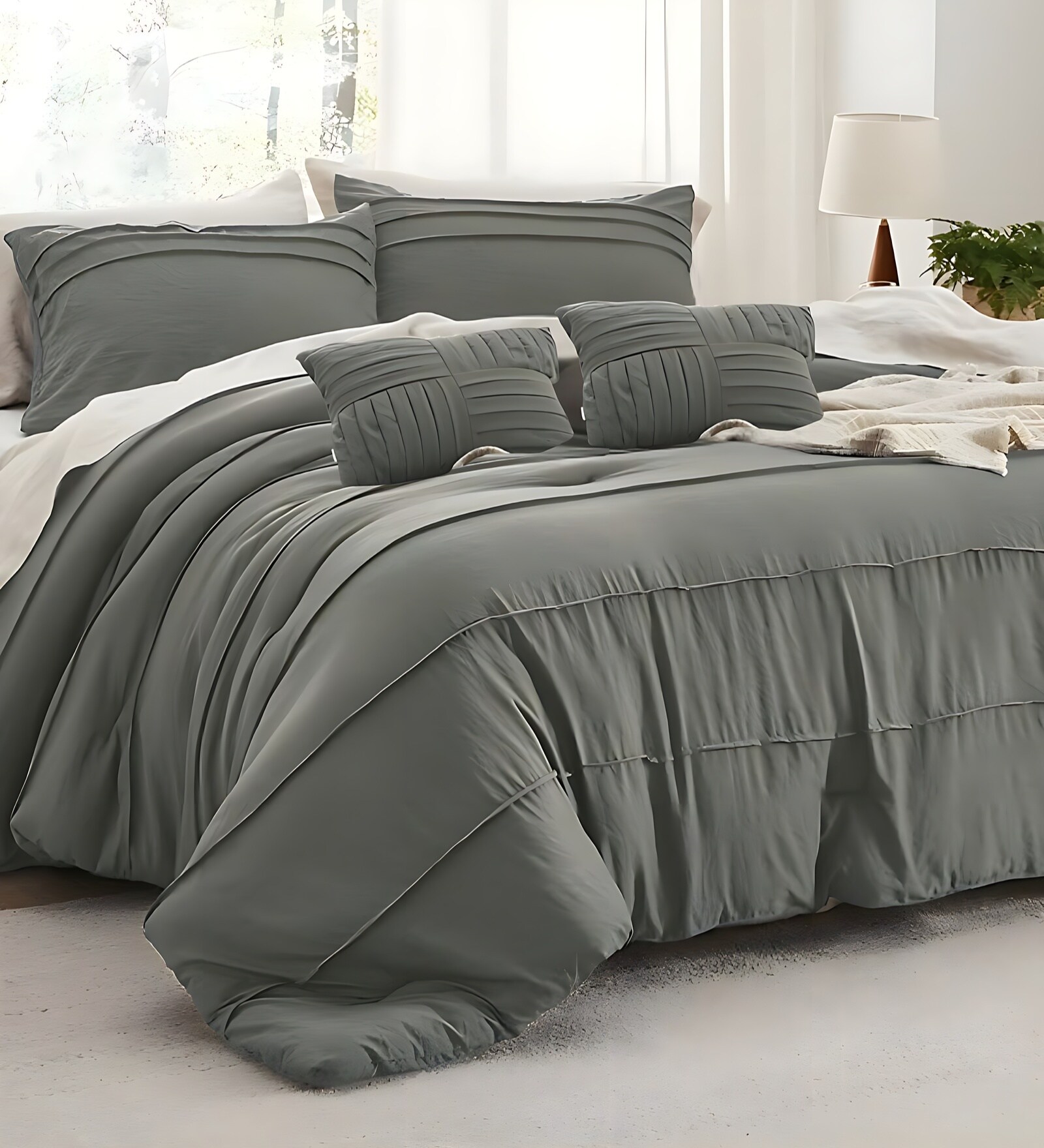 Elysium All Season Comforter With 2 Pillow Covers And 2 Accent Cushions