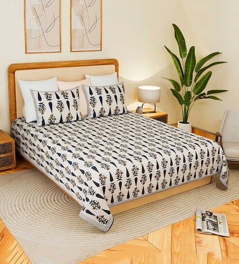 Elegant Cotton Bedsheet with Pillow Covers for Double Bed and King Size Bed