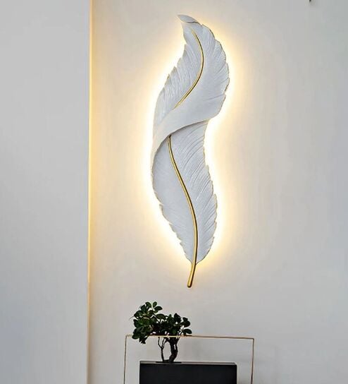 Elegant Feather Design LED Wall Light