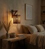 Eleganrt Wooden Novelty Wall Light (Natural Wood)
