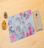 (Set of 6) Elegant Heat-Resistant & Waterproof PVC Table Mats (White & Pink)