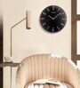 Black Plastic Elegant Modern Wall Clock