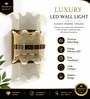 Elegant Modern LED Wall Light