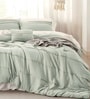 Elysium All Season Comforter With 2 Pillow Covers And 2 Accent Cushions