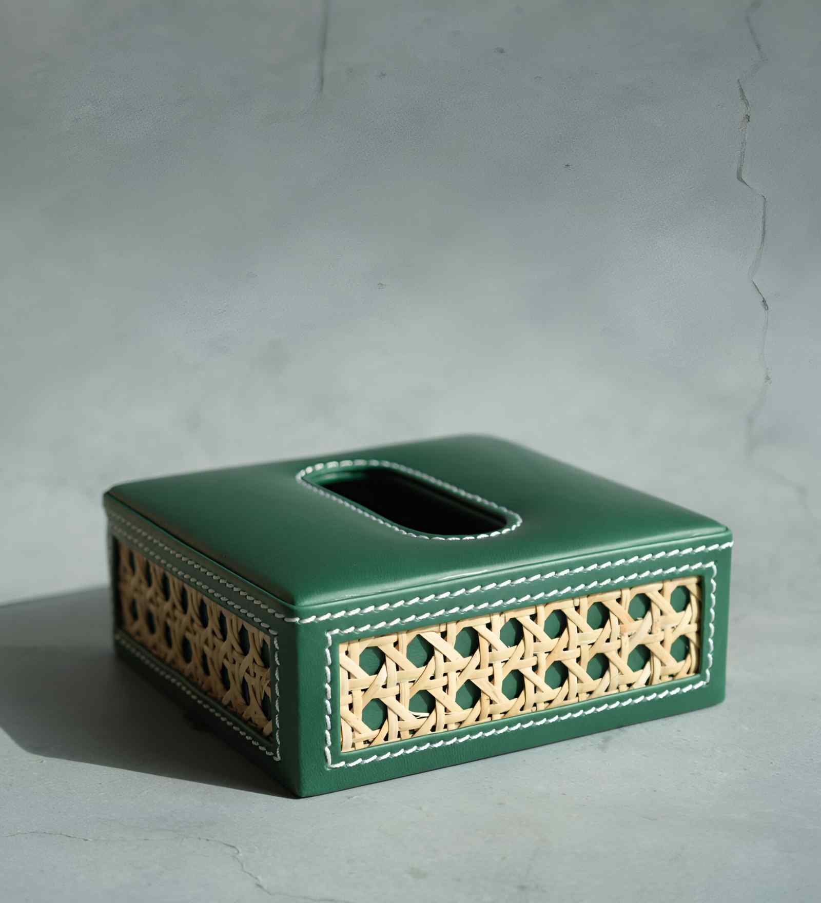 Emerald Green Square PU Leather and Natural Rattan Tissue Box Cover Decorative Tissue Holder