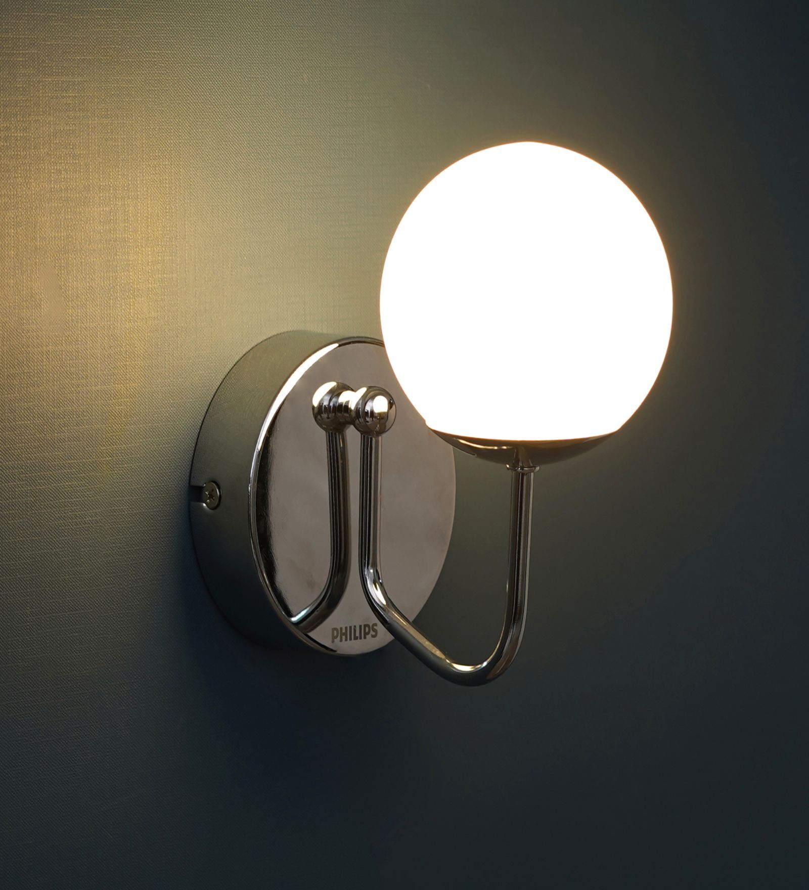 Buy Emporia Metal 7 Watt LED Novelty Wall Light (Chrome) at 10 OFF by