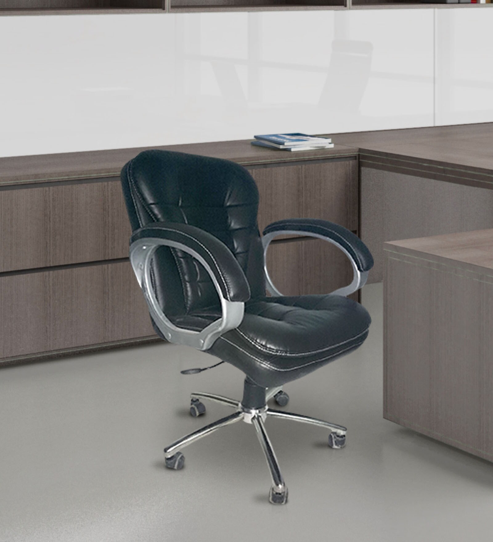 Ergonomic Office Chair in Black Colour