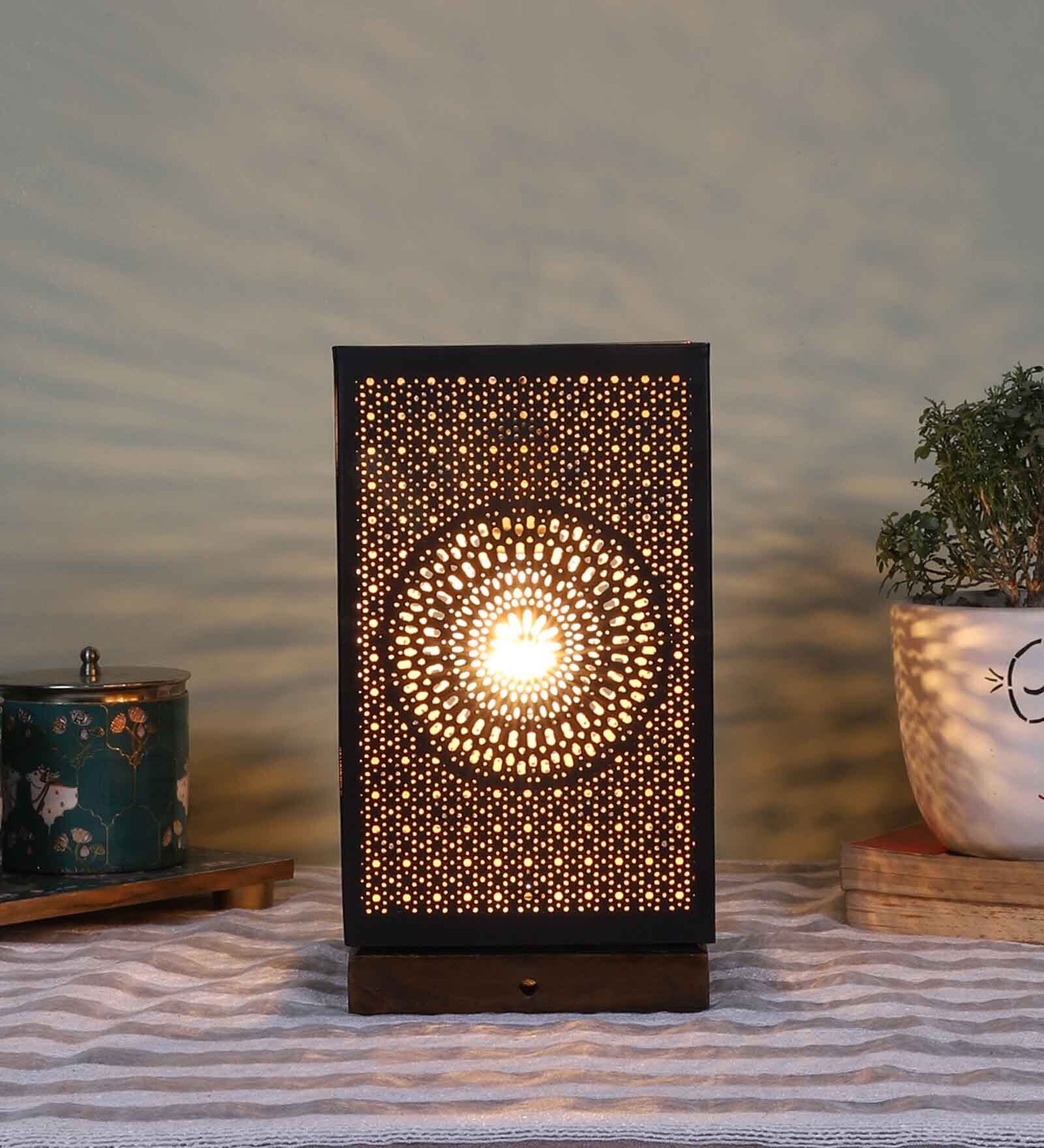 Etched Metal Night Lamp with Metal Shade (Antique Gold & Gold)