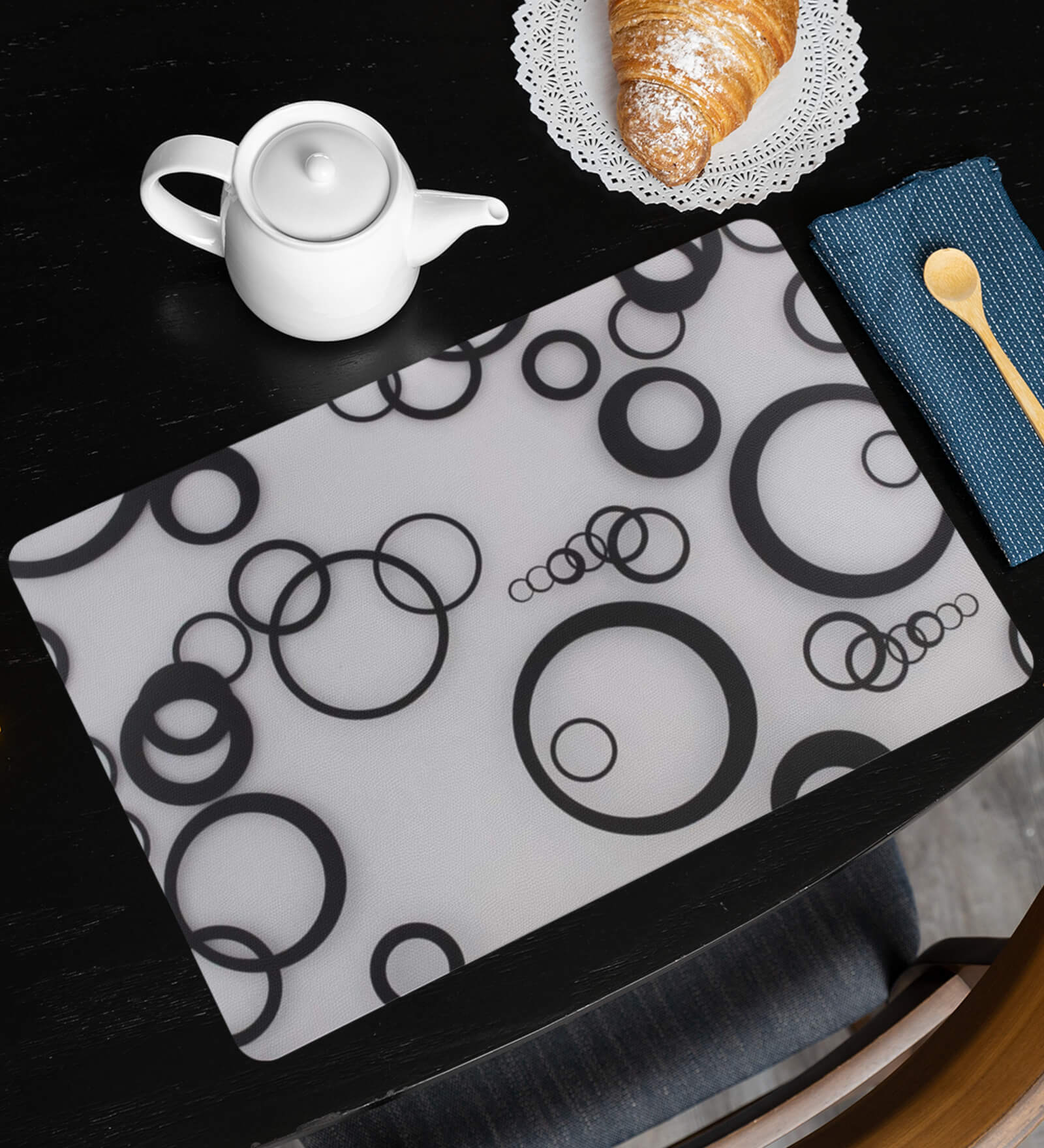 Set of 6 Geometric 12 x 16 Inches PVC Placemats