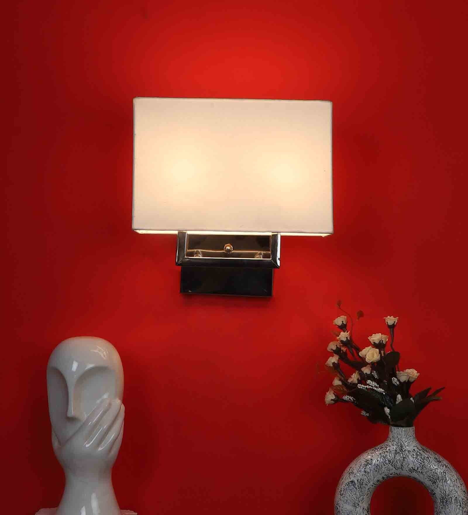 Etoiles Chrome Iron Novelty Wall Light Etoiles Chrome Iron Novelty Wall Light