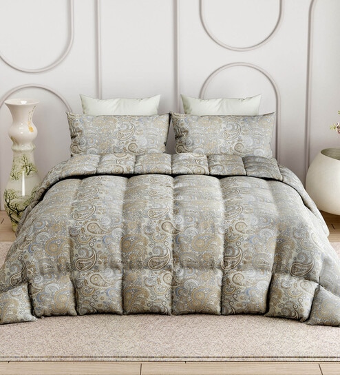 Green Everyday King Size Bedding Set with 180TC Bedsheet With Comforter & 2pc Pillow Covers
