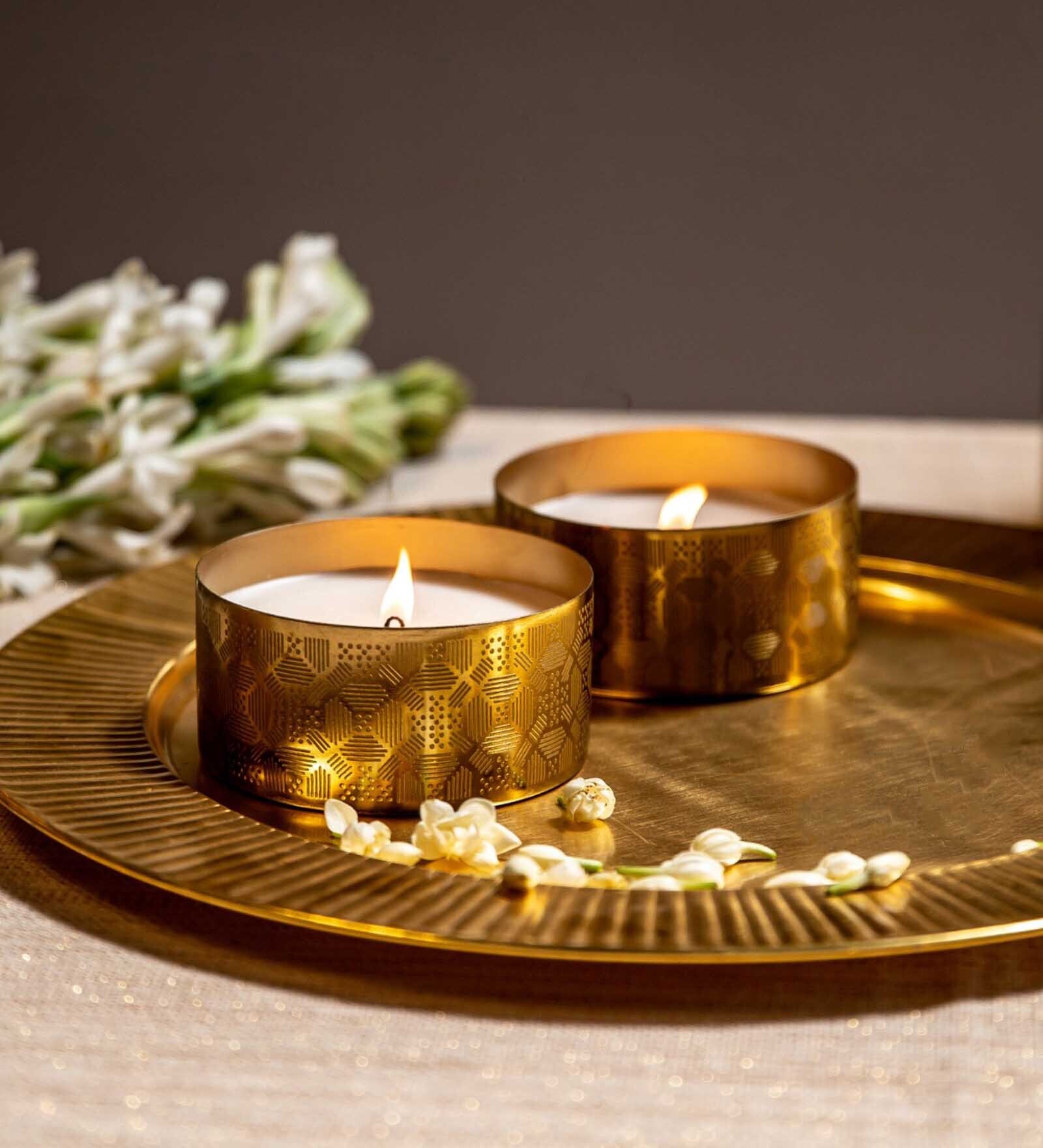 Ezra Candle