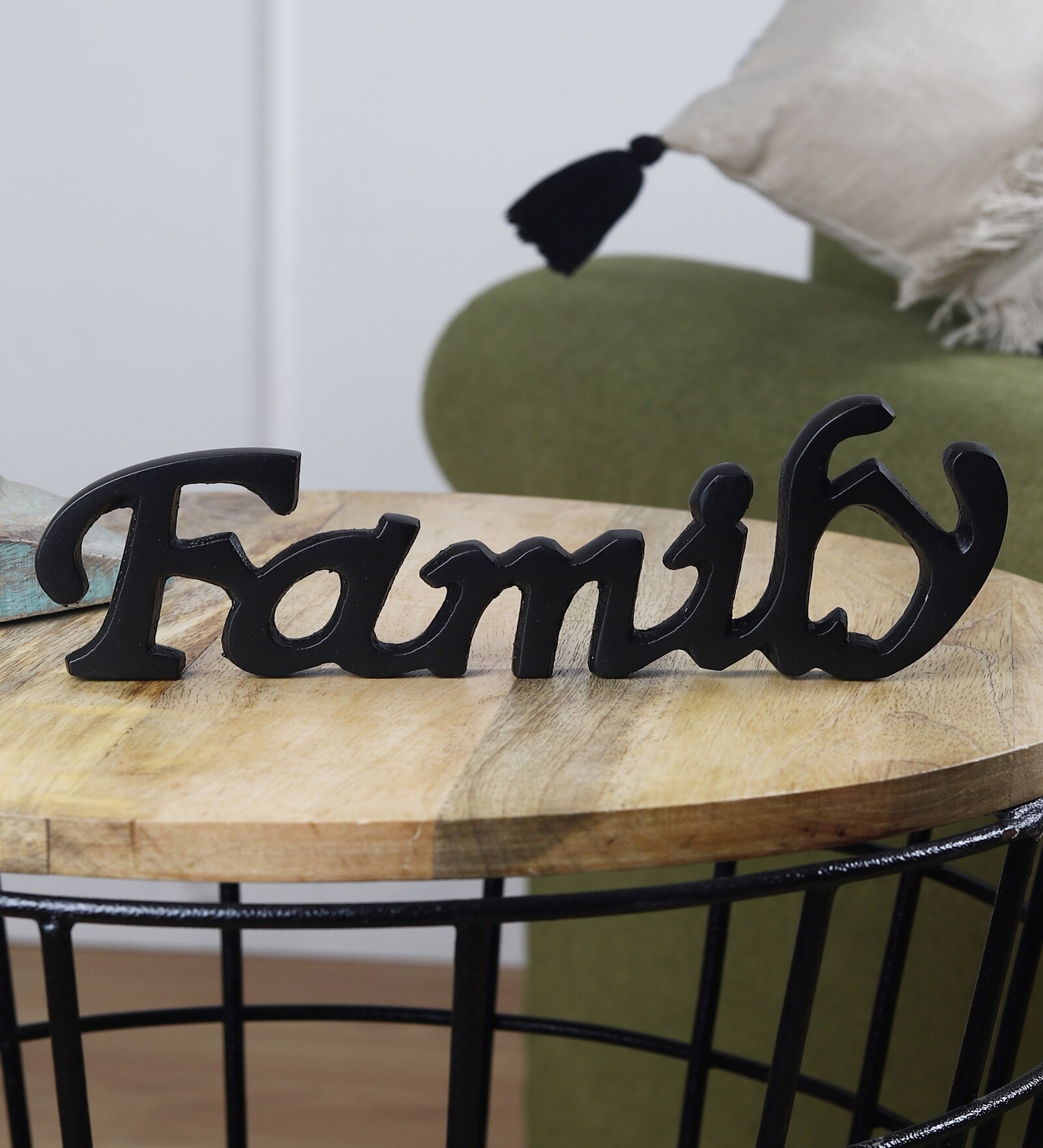 Family Black Aluminium Showpiece
