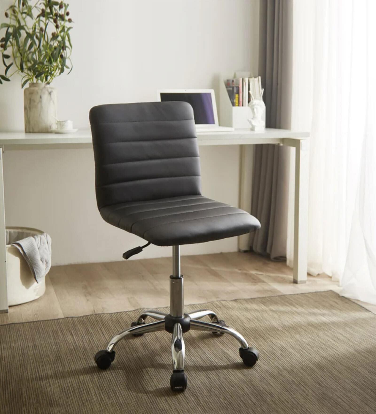 Buy Feleena Executive Chair in Black Colour at 57% OFF by ...