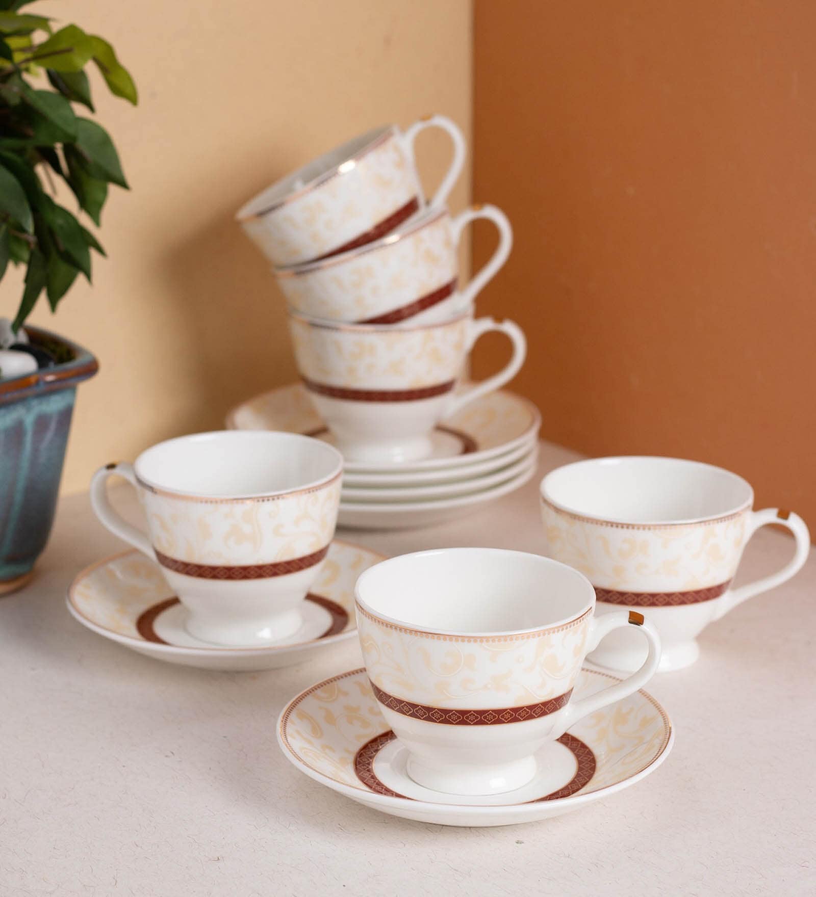 Maroon Fine Ceramic King Crysta Cup & Saucer Set Of 12
