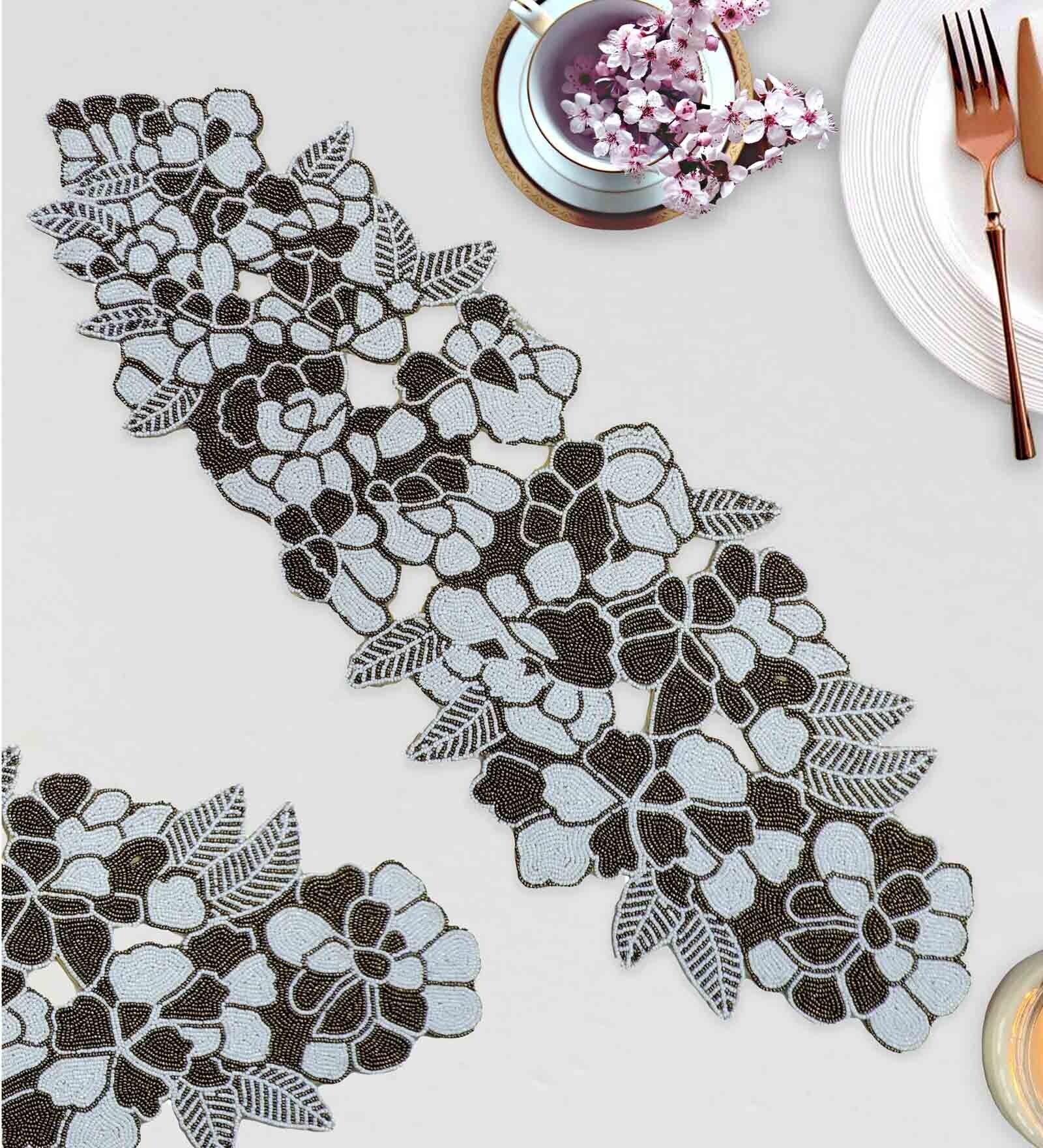Floral Gold (91x33) Polyester Table Runner