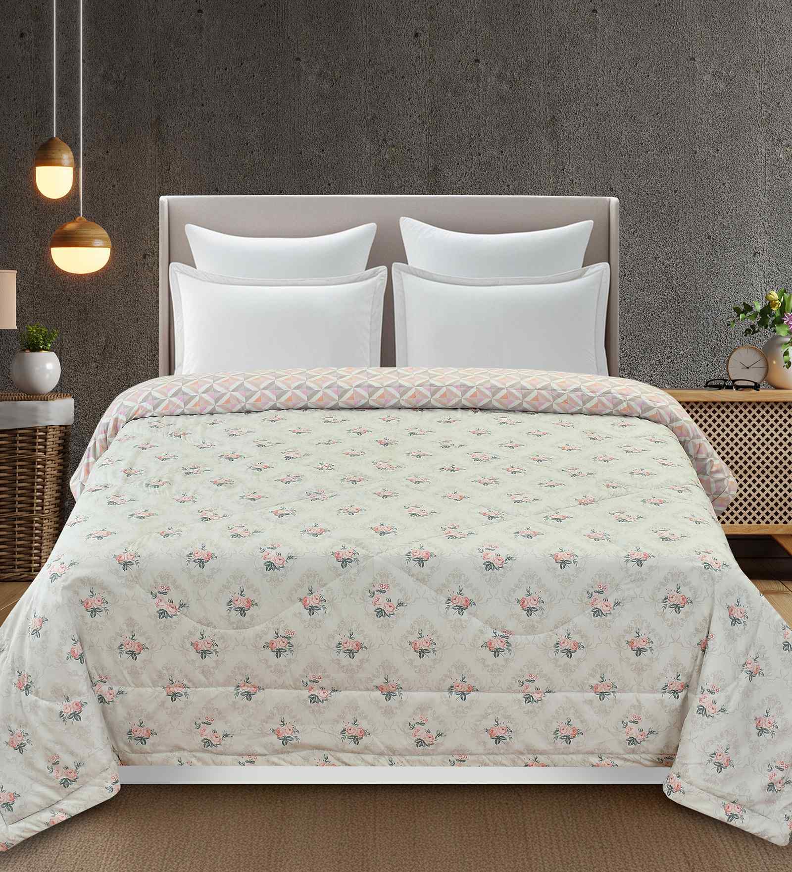 Florida 180 GSM Floral  Reversible All Season AC Comforter / Blanket / Quilt (Pink, 220x240 CM)