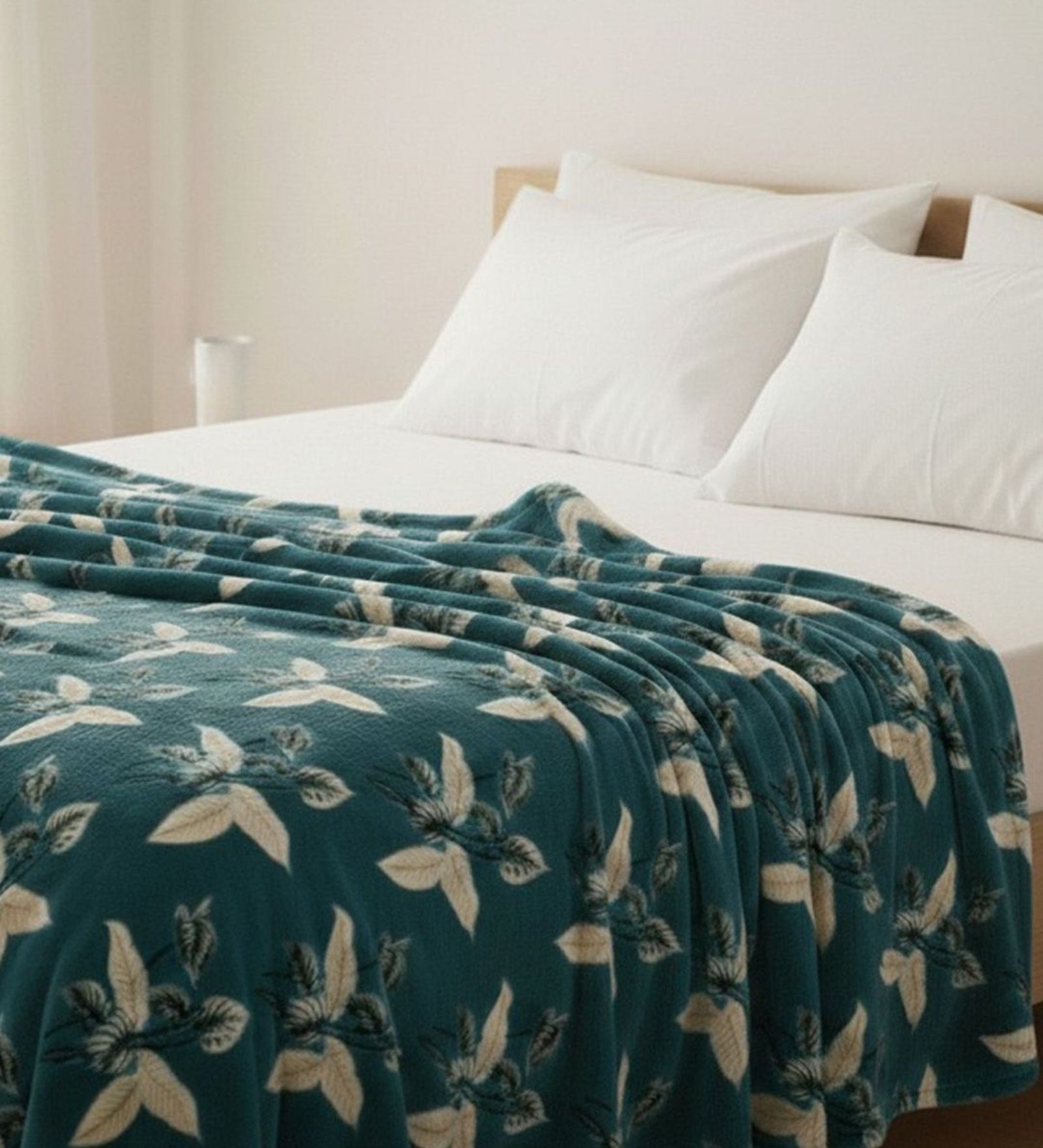Green Double Printed Flannel 290 GSM AC Blanket