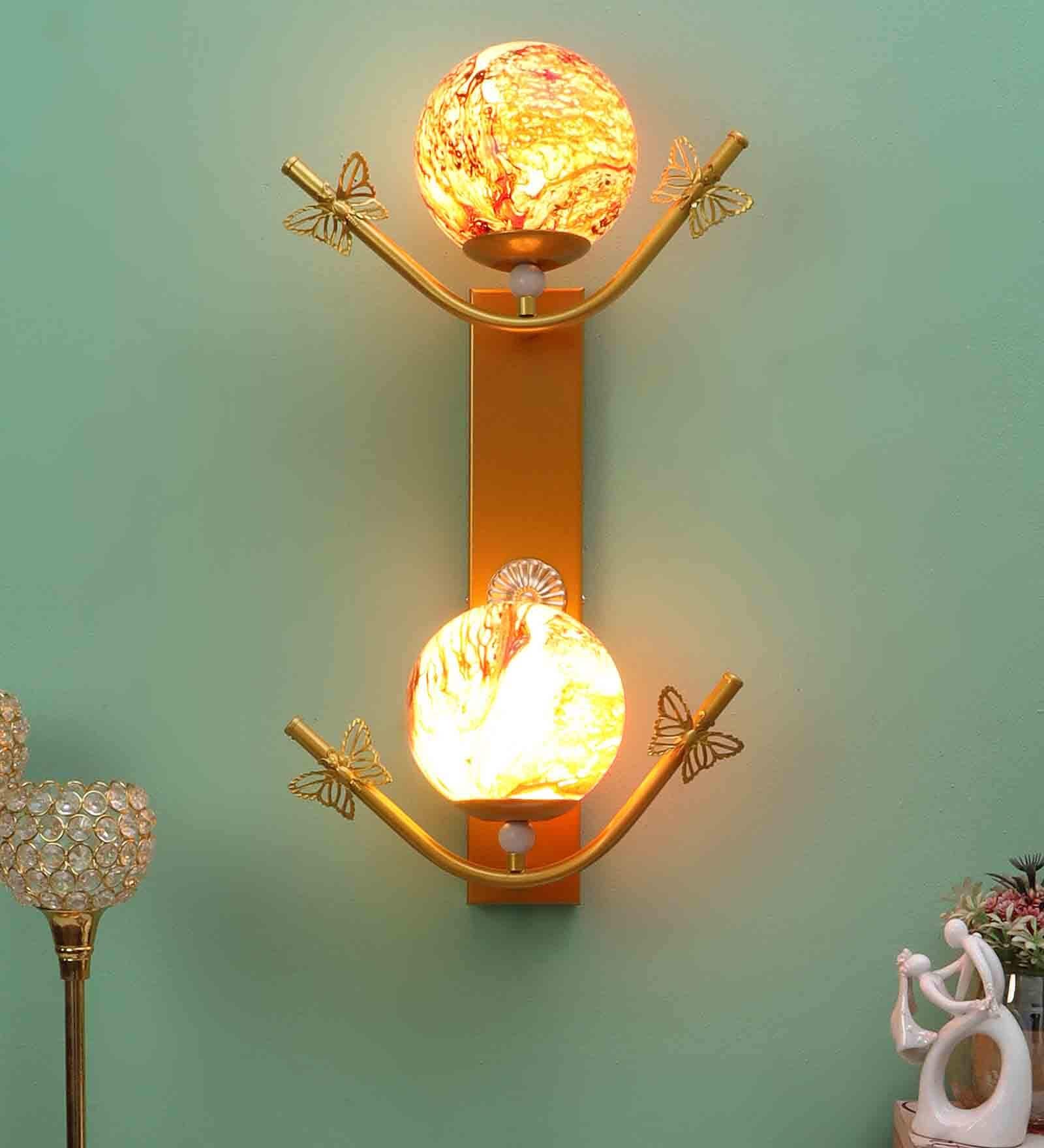 Flower Metal Novelty Wall Light (Gold) Flower Metal Novelty Wall Light (Gold)