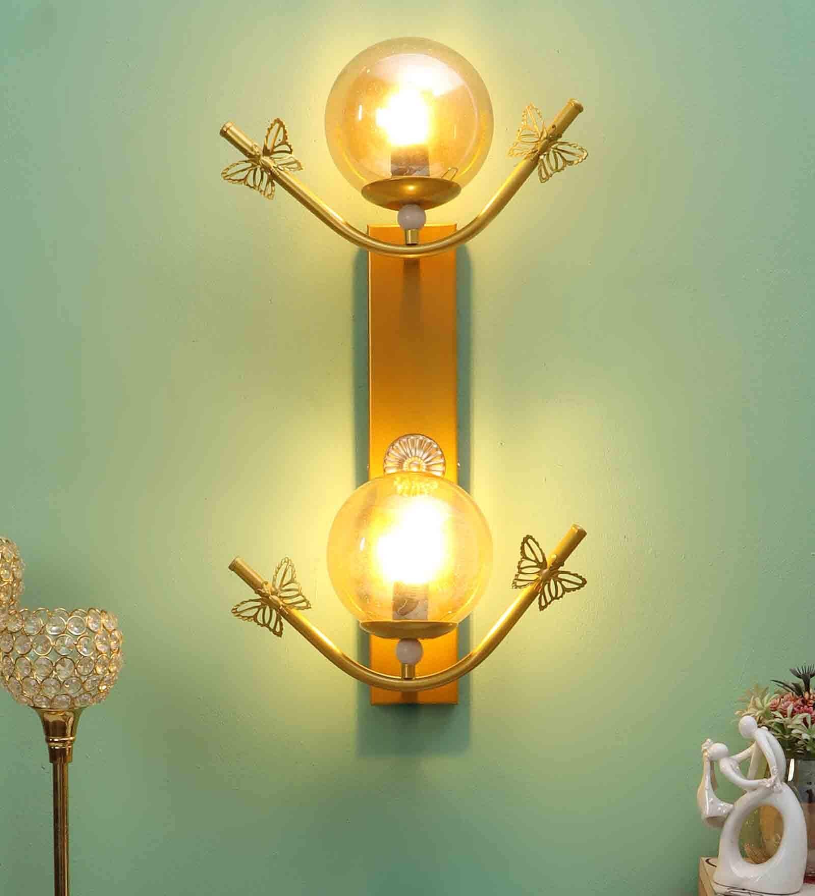Flower Metal Novelty Wall Light (Gold) Flower Metal Novelty Wall Light (Gold)