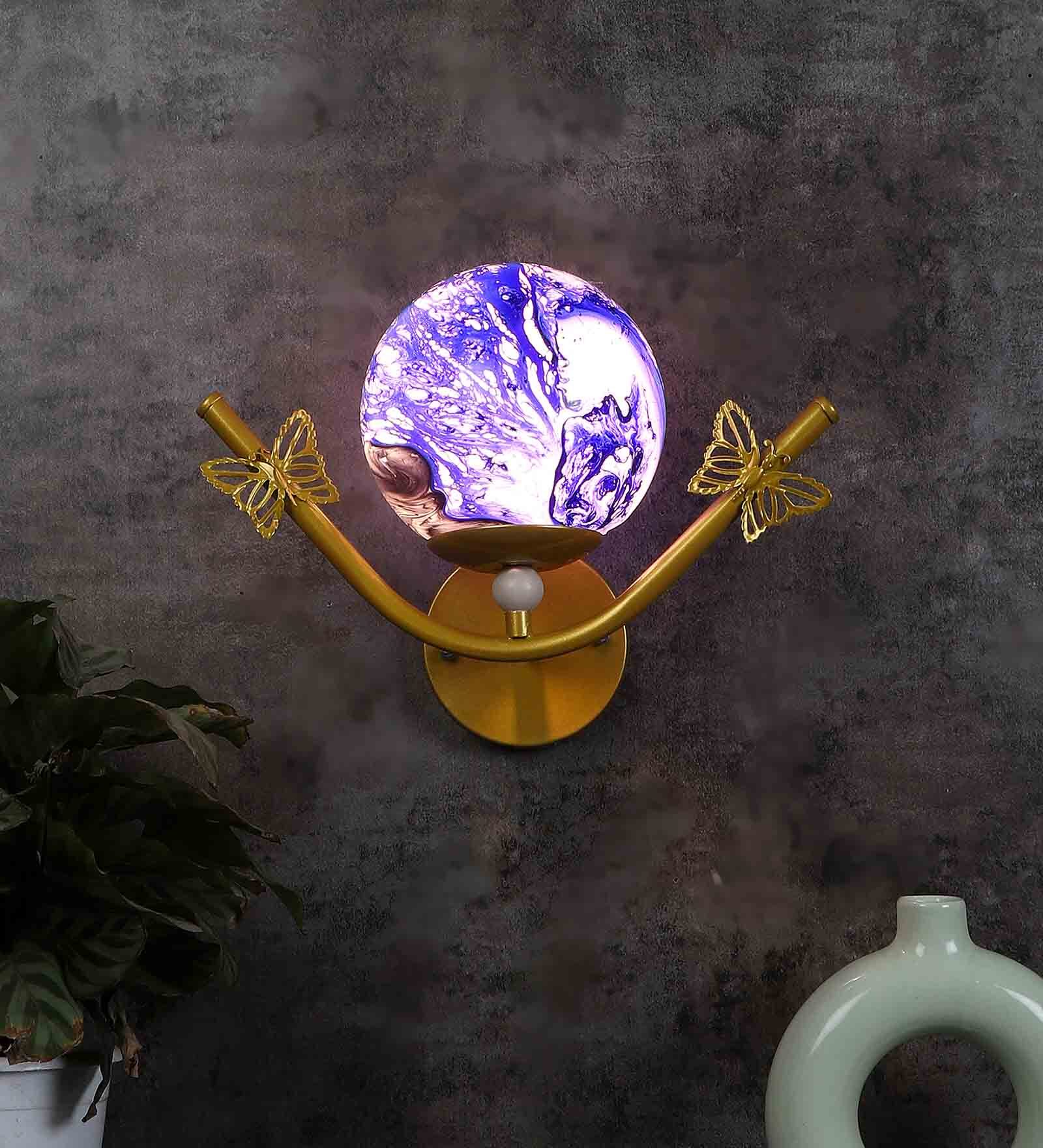 Flower Metal Novelty Wall Light (Gold)