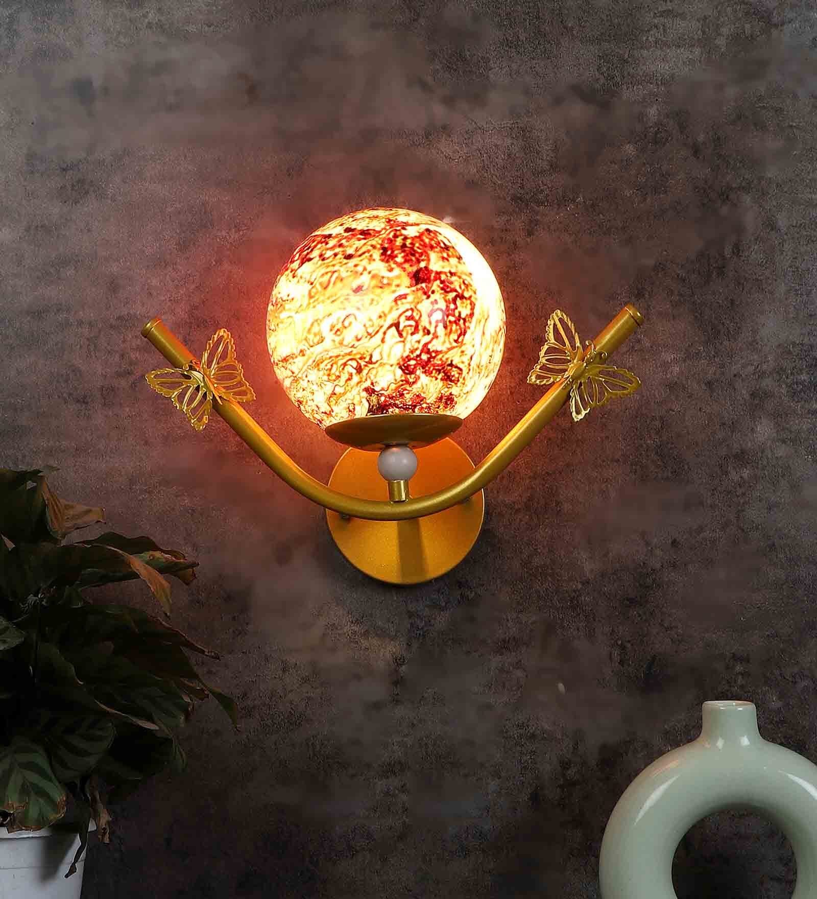 Flower Metal Novelty Wall Light (Gold)