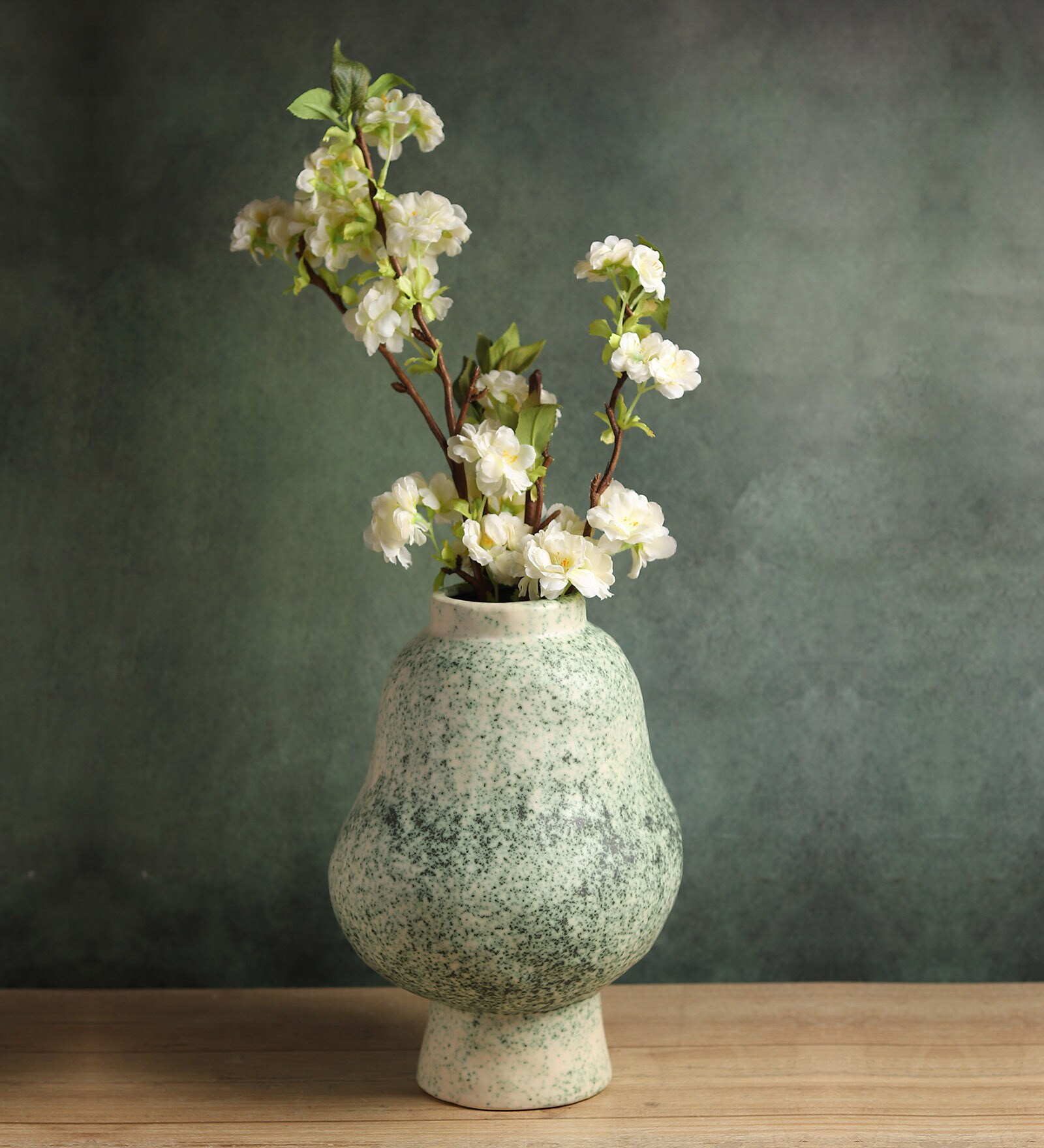 (1Pc) Green Ceramic Decorative Vase For Living Room Decor