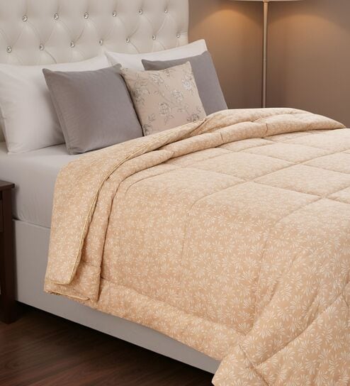 Beige Minimal Print Goose Down Filling 230 GSM Double Bed AC Comforter