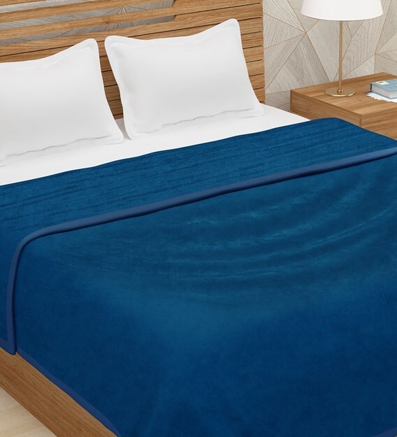 pepperfry blankets