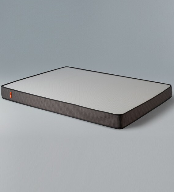 Buy Flip Reversible 6 Inches Queen Size HR Foam Mattress by Sleepyhead