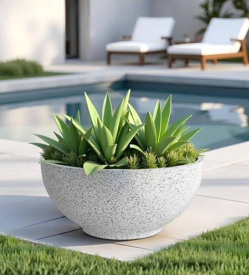 Marble White German Polymer Round Planter Ktr 24 Inch