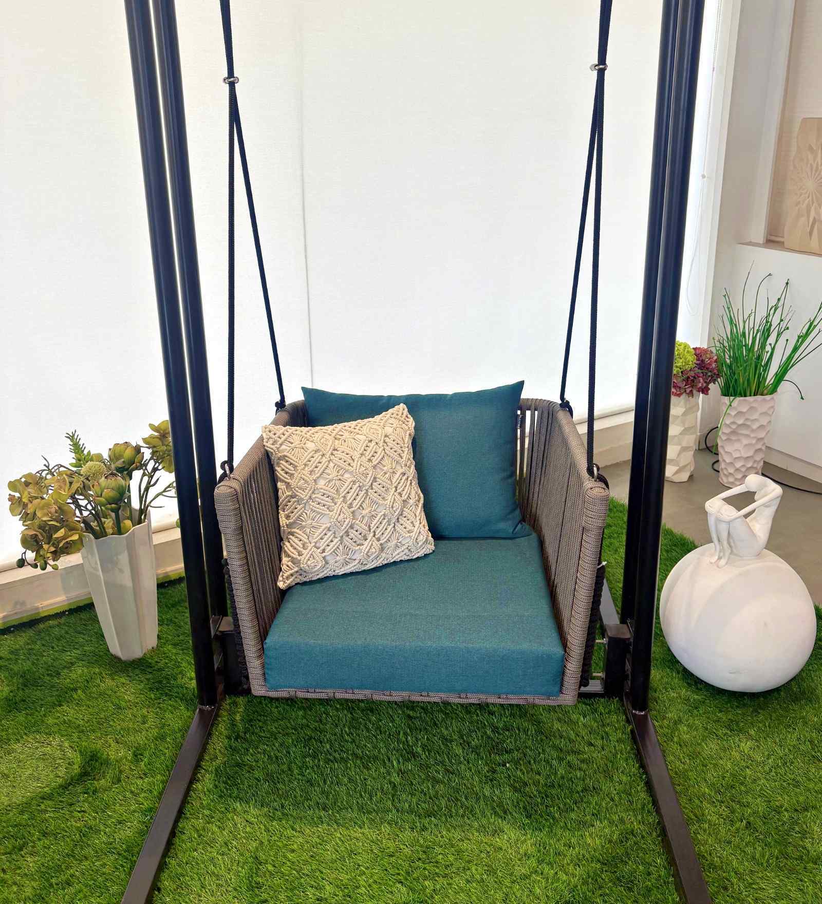 Fray 100% Cotton (16x16) Cushion Cover (Ivory) Fray 100% Cotton (16x16) Cushion Cover (Ivory)