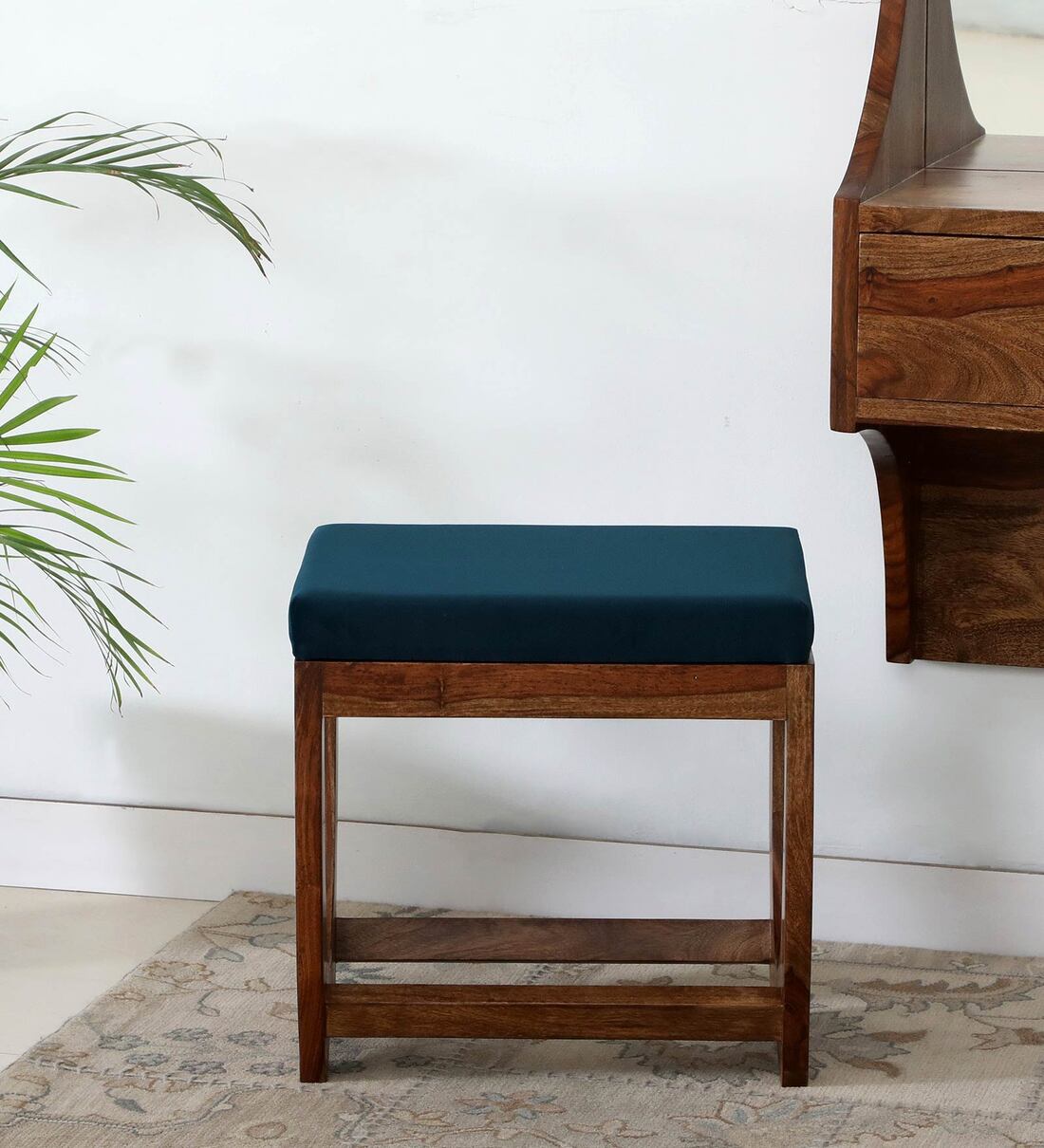 Buy Gafieira Sheesham Wood Seating Stool in Scratch Resistant Rustic