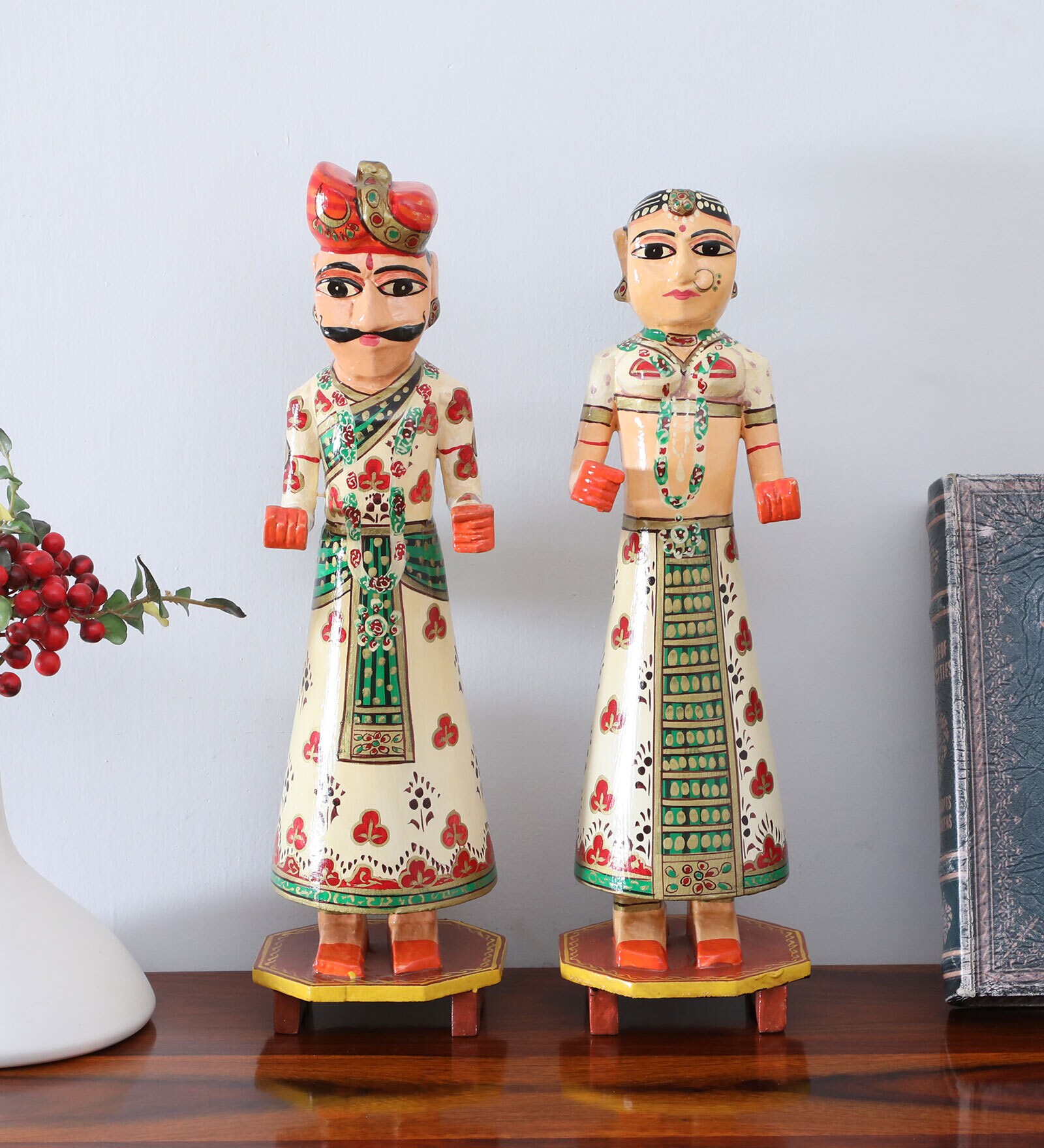 Gangor
Handpainted ( Set Of 2) Multicolour Wood Showpiece