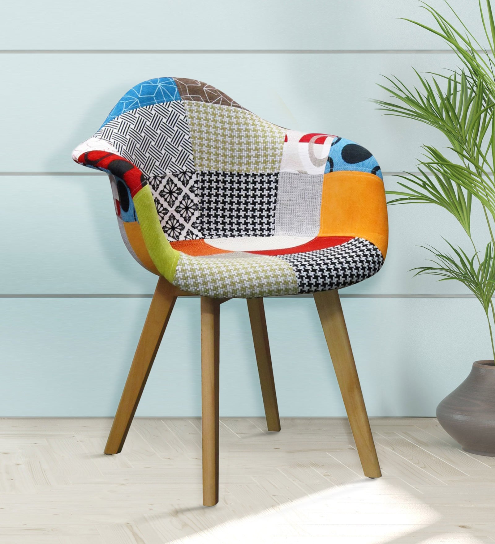 Gavin Accent Chair armchair with sturdy wood legs