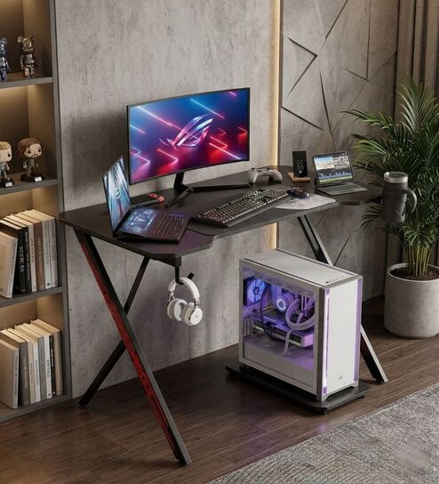 Gaming Table In Carbon Fiber Finish And Black Steel Base Finish