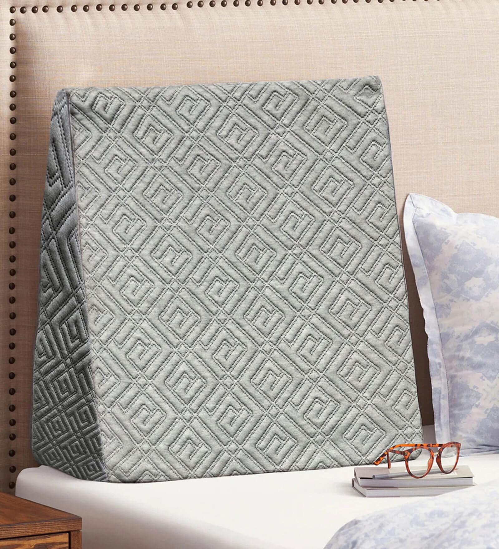 Gel Memory Foam 20 x 17 Inch Wedge Pillow