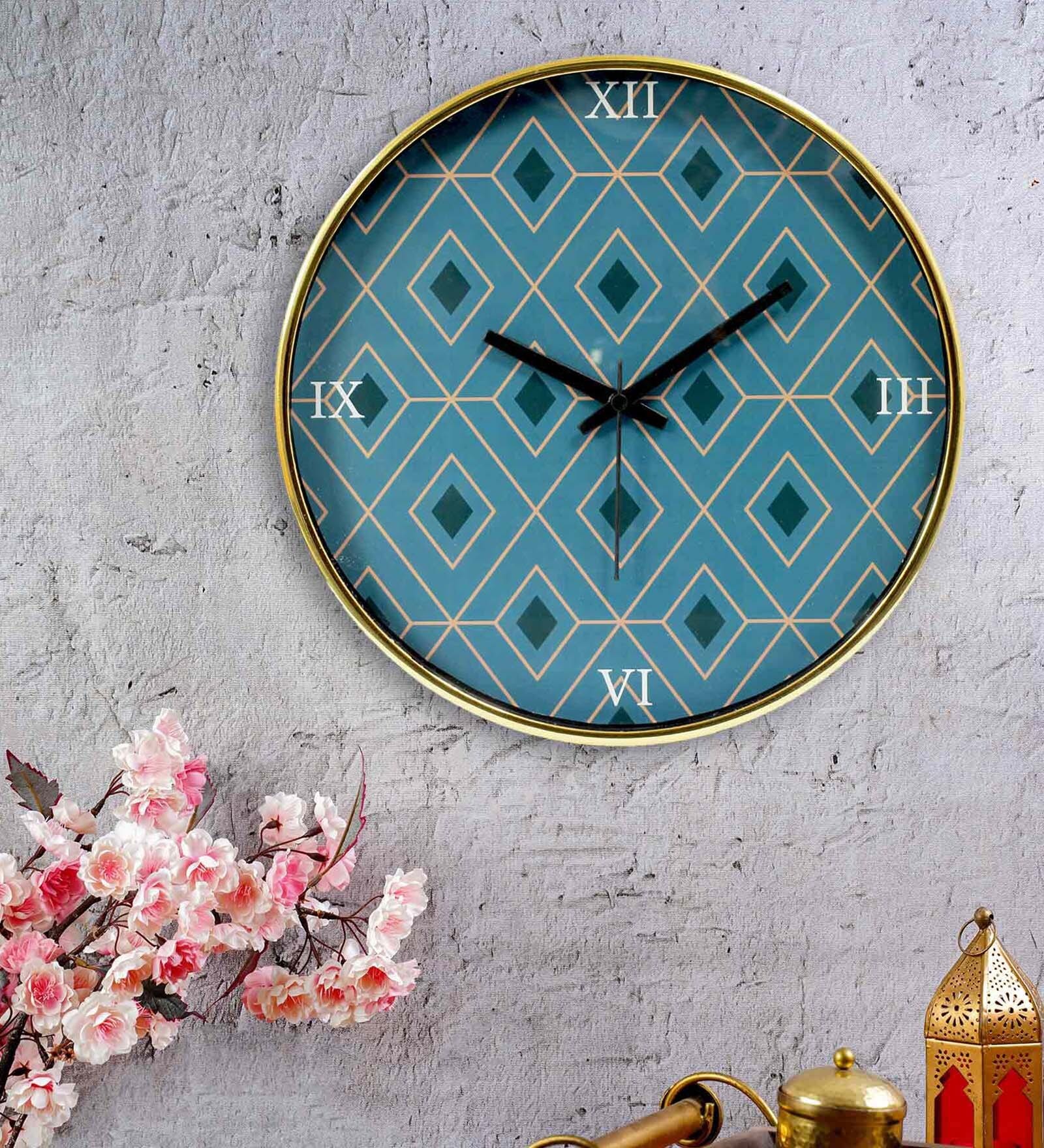 Geometric Pattern Diamond Wall Clock