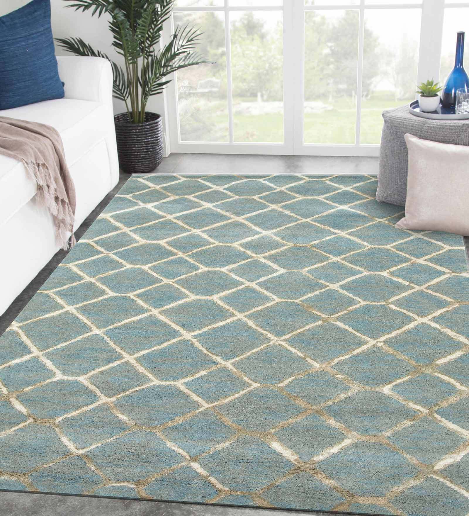Geometrical Pattern Wool And Viscose Hand Tufted 5 x 8 Feet Carpet
