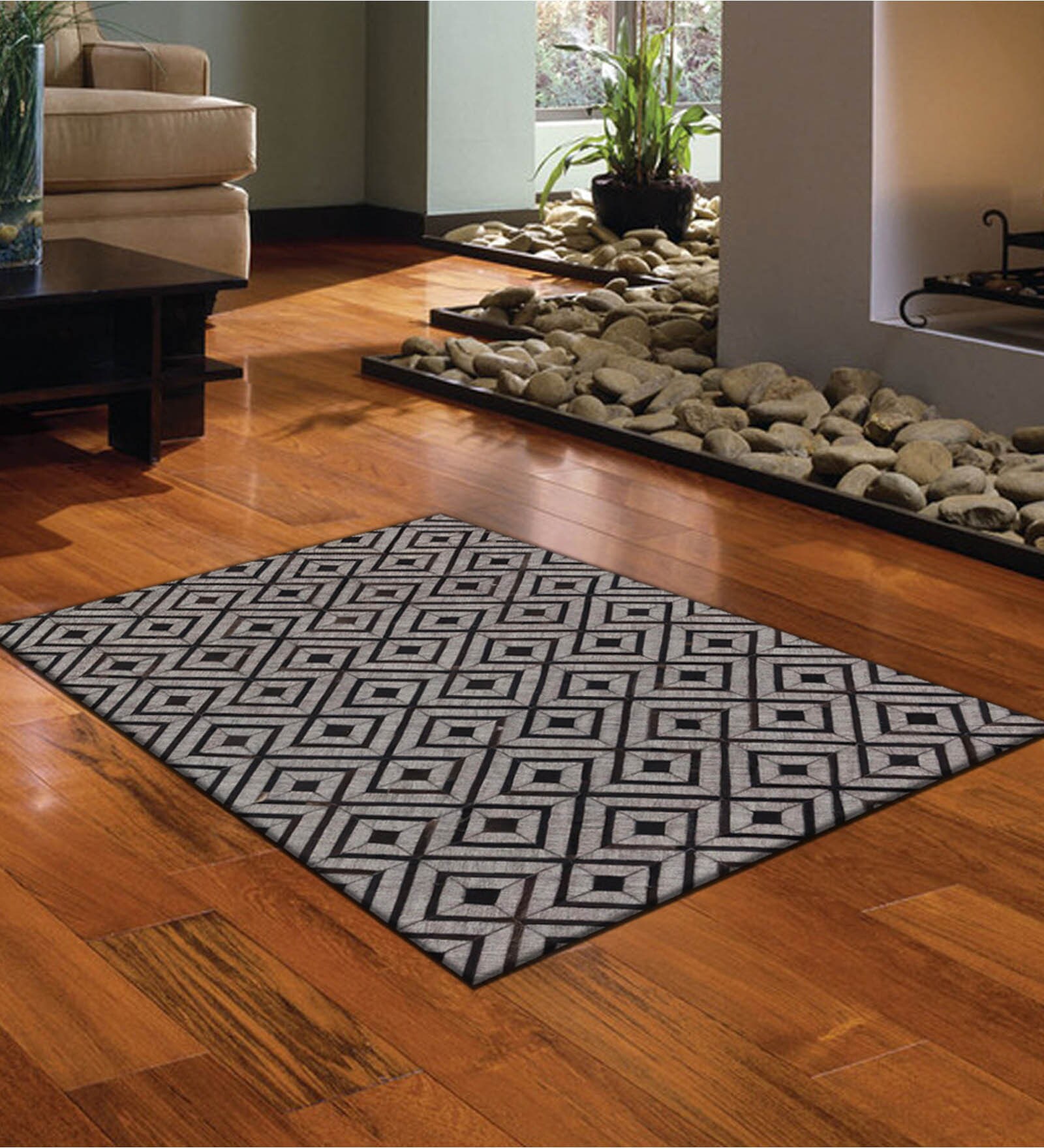 Corvell Geometric Pattern Wool Hand Woven 3 X 5 Feet Carpet